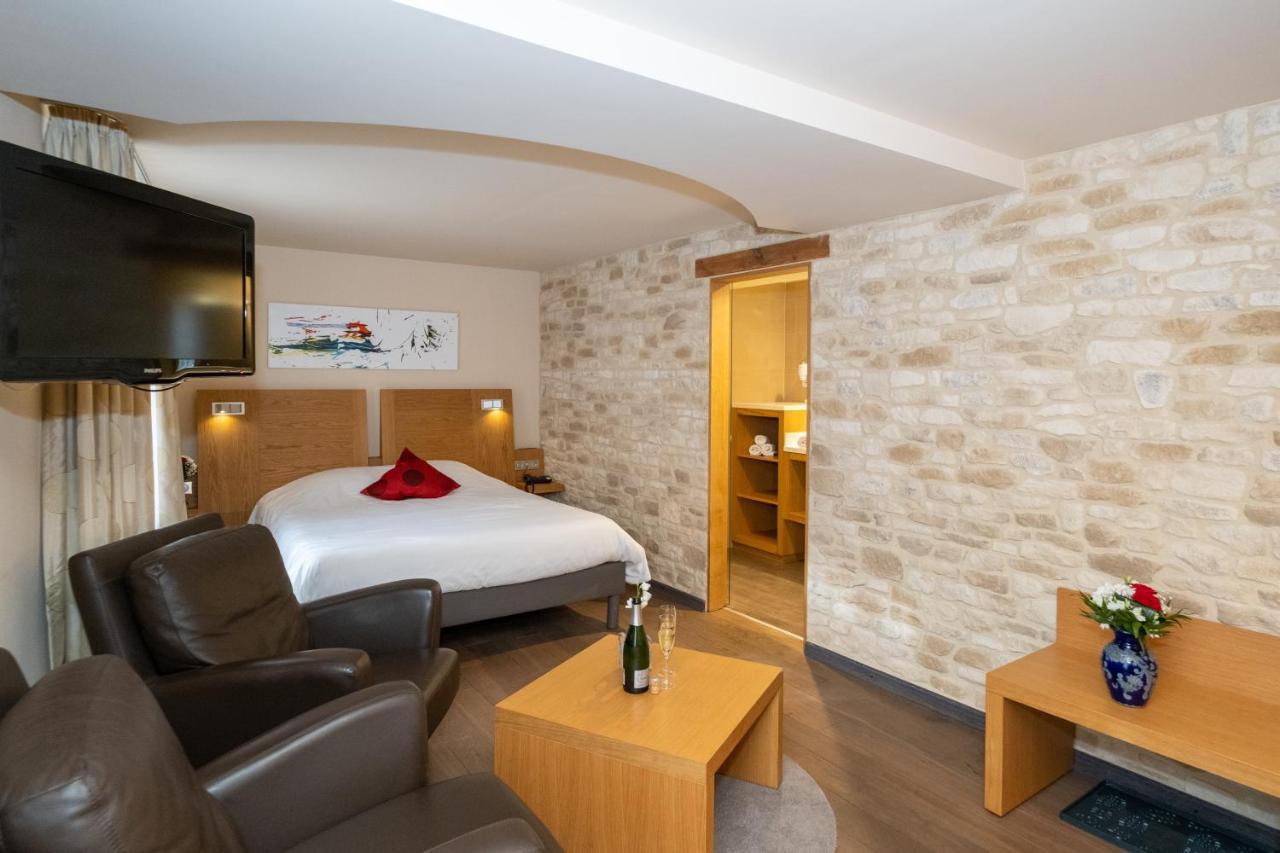 Hotel La Couronne à Wissembourg Esterno foto